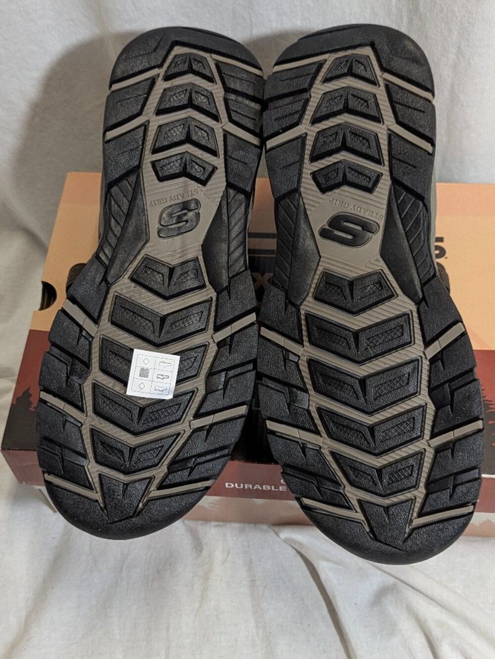 NIB Skechers Size 11 Tresmen Garo Chocolate Colored Sandals With Velcro - Picture 13 of 13